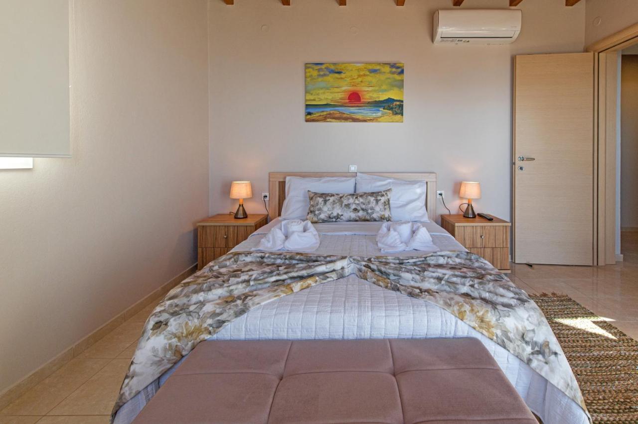 Tranquil Sea View Villa With Private Pool, Just 2Km From The Beach! อาเยียกาลินี ภายนอก รูปภาพ