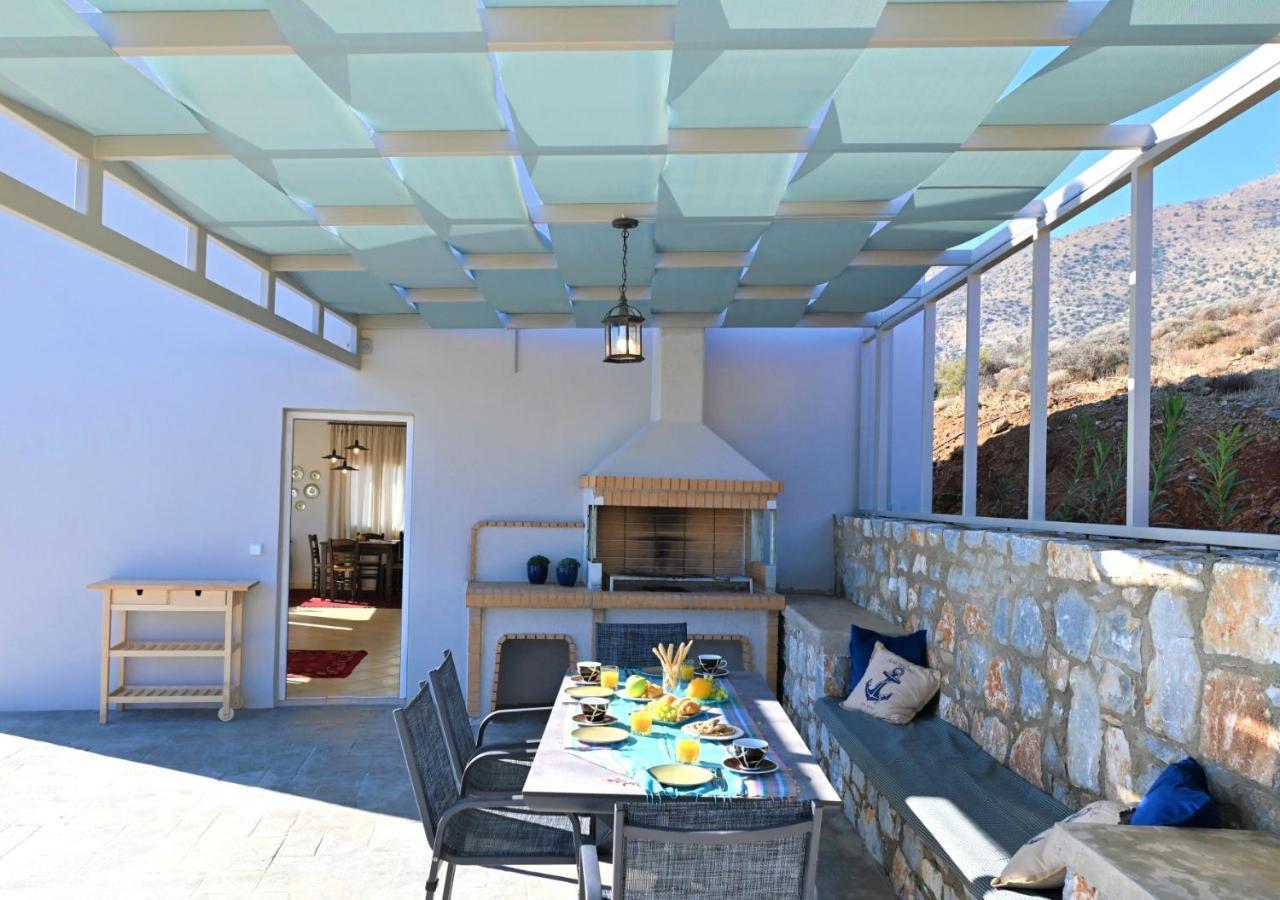 Tranquil Sea View Villa With Private Pool, Just 2Km From The Beach! อาเยียกาลินี ภายนอก รูปภาพ