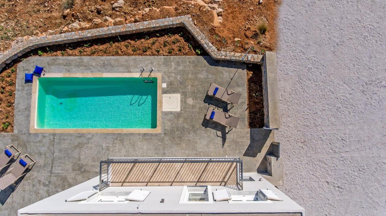 Tranquil Sea View Villa With Private Pool, Just 2Km From The Beach! อาเยียกาลินี ภายนอก รูปภาพ